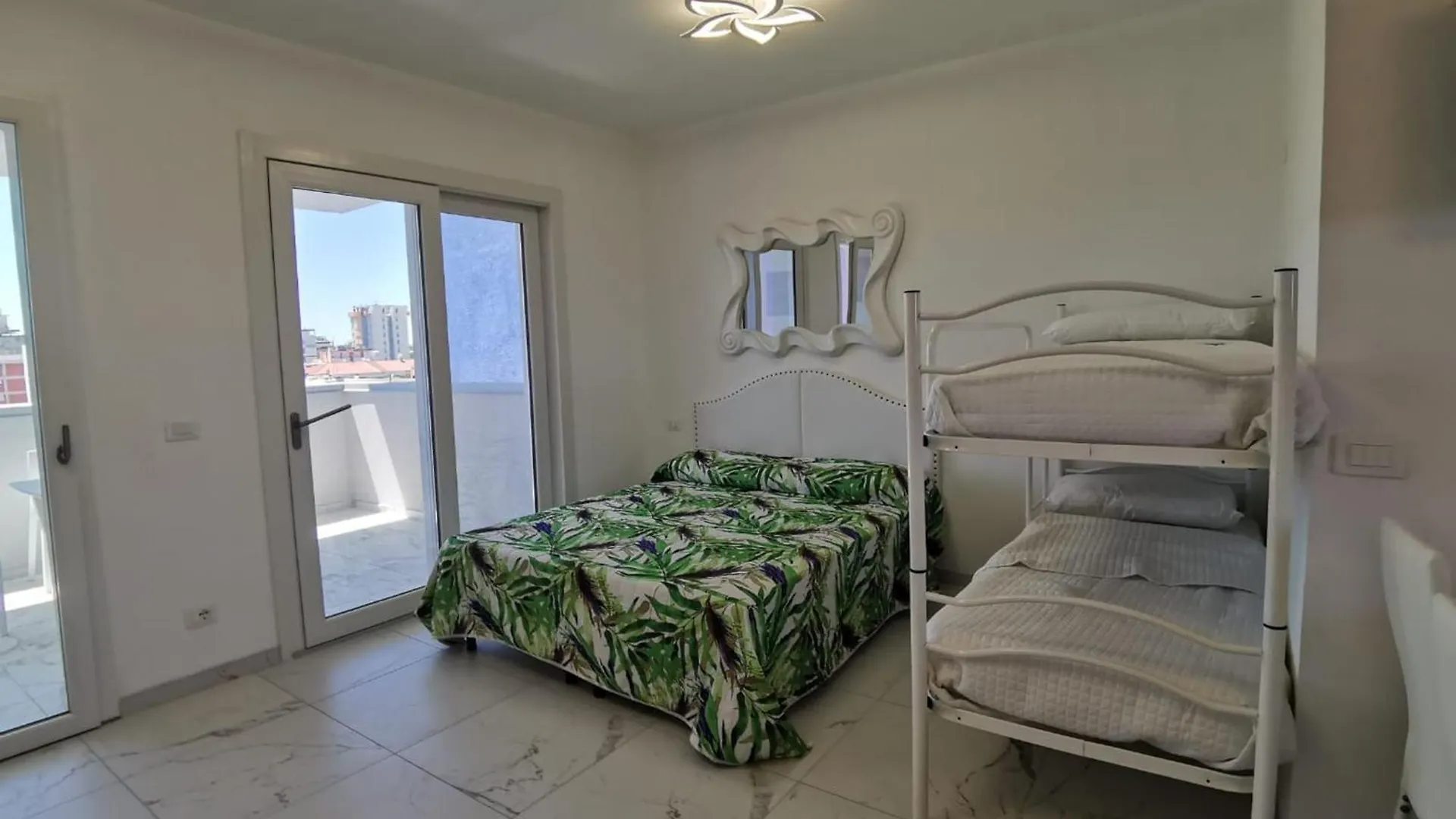 Design And Comfort In Central Bibione 0*,  Italy