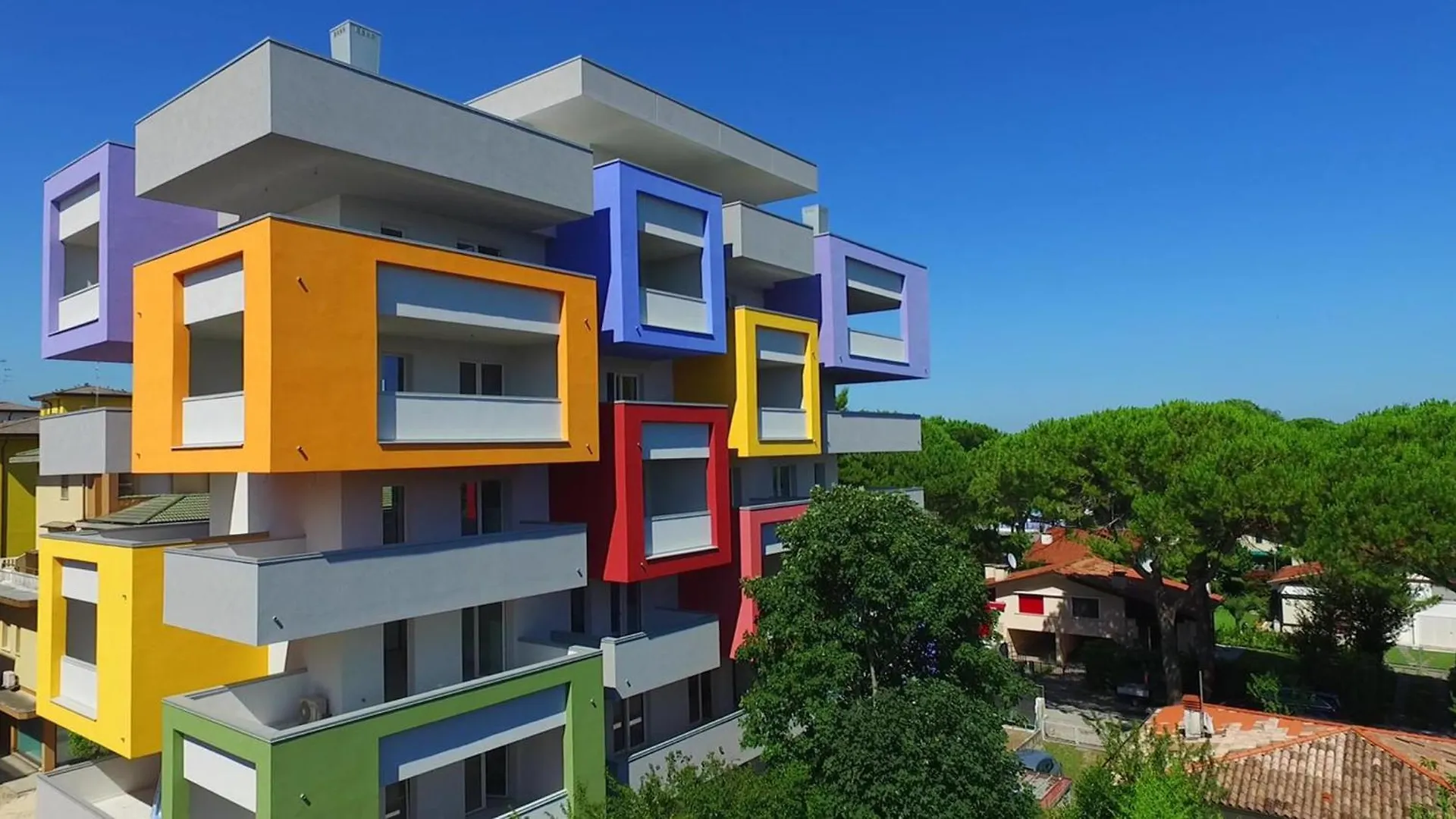 Design And Comfort In Central Bibione