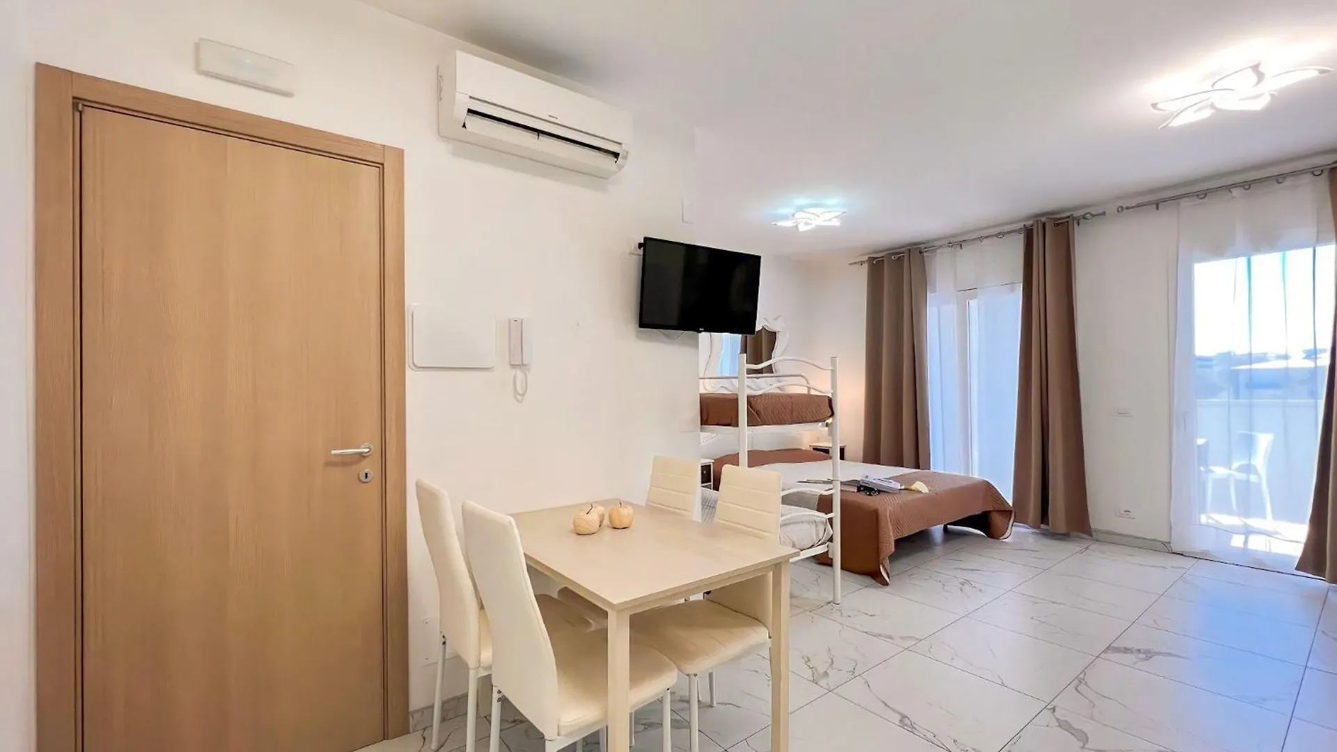Apartment Design And Comfort In Central Bibione